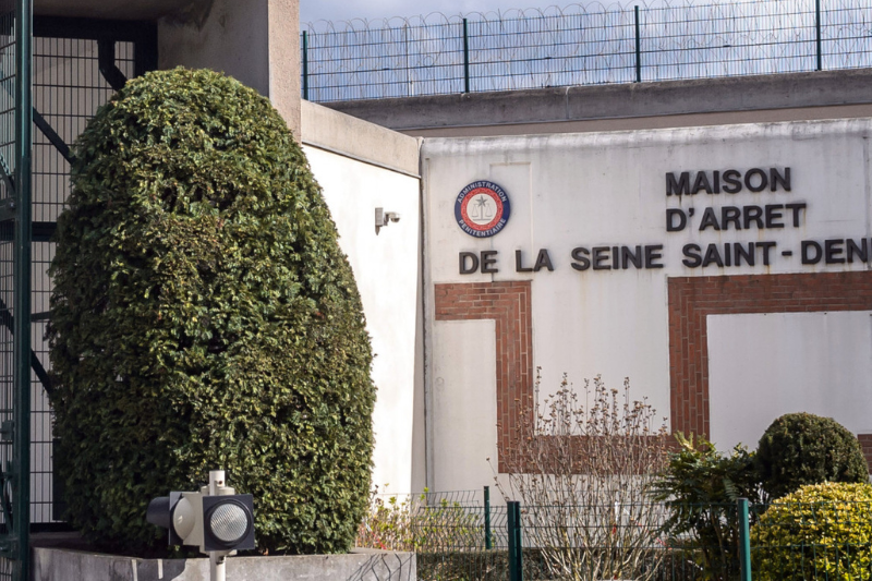 Évasion spectaculaire à Villepinte : des faux policiers repartent avec un détenu