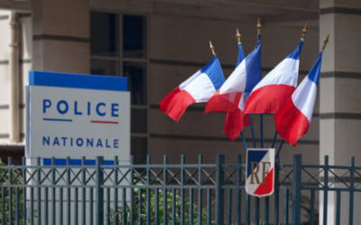 Fresnes : neuf mineurs placés en garde à vue après le saccage de la mairie