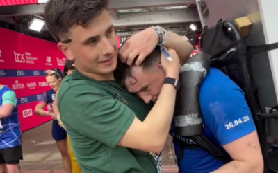 Jordan Adams : après un marathon avec un frigo sur le dos, il va courir 32 marathons en 32 jours