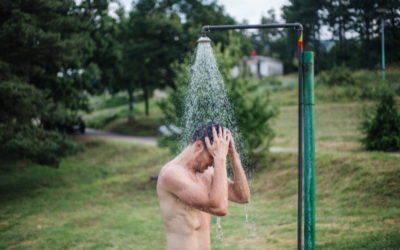 Canicule : faut-il prendre une douche froide, tiède ou chaude ?
