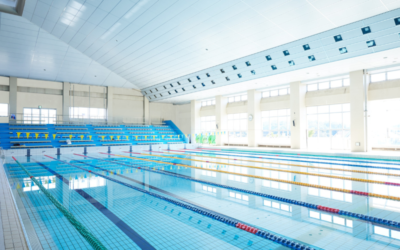 Canicule : une piscine gratuite jusqu’à minuit près de Paris
