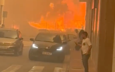 Espagne : un important incendie menace des habitations près de Murcie