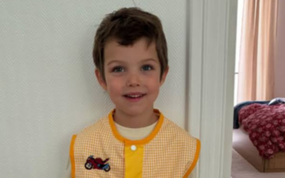 Le petit Elio quitte enfin l’hôpital après une greffe porteuse d’espoir